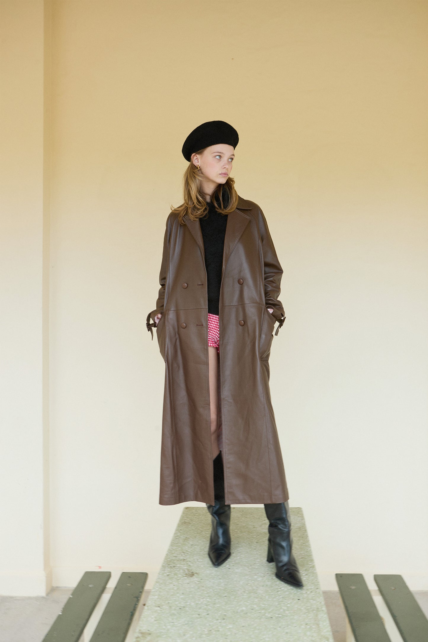 SLIZ LEATHER COAT CHOCOLATE
