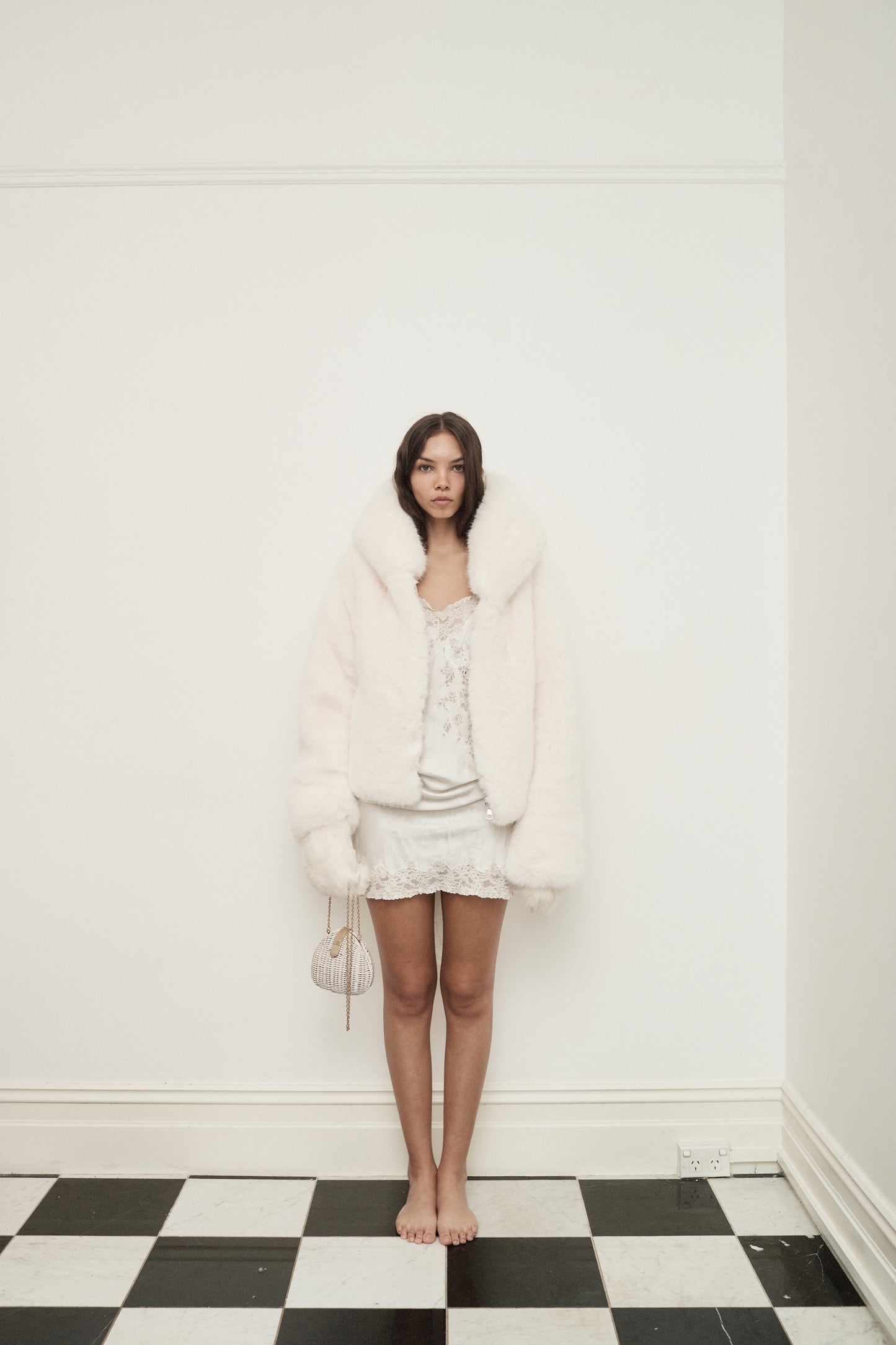 FOXY FAUX FUR CREAM