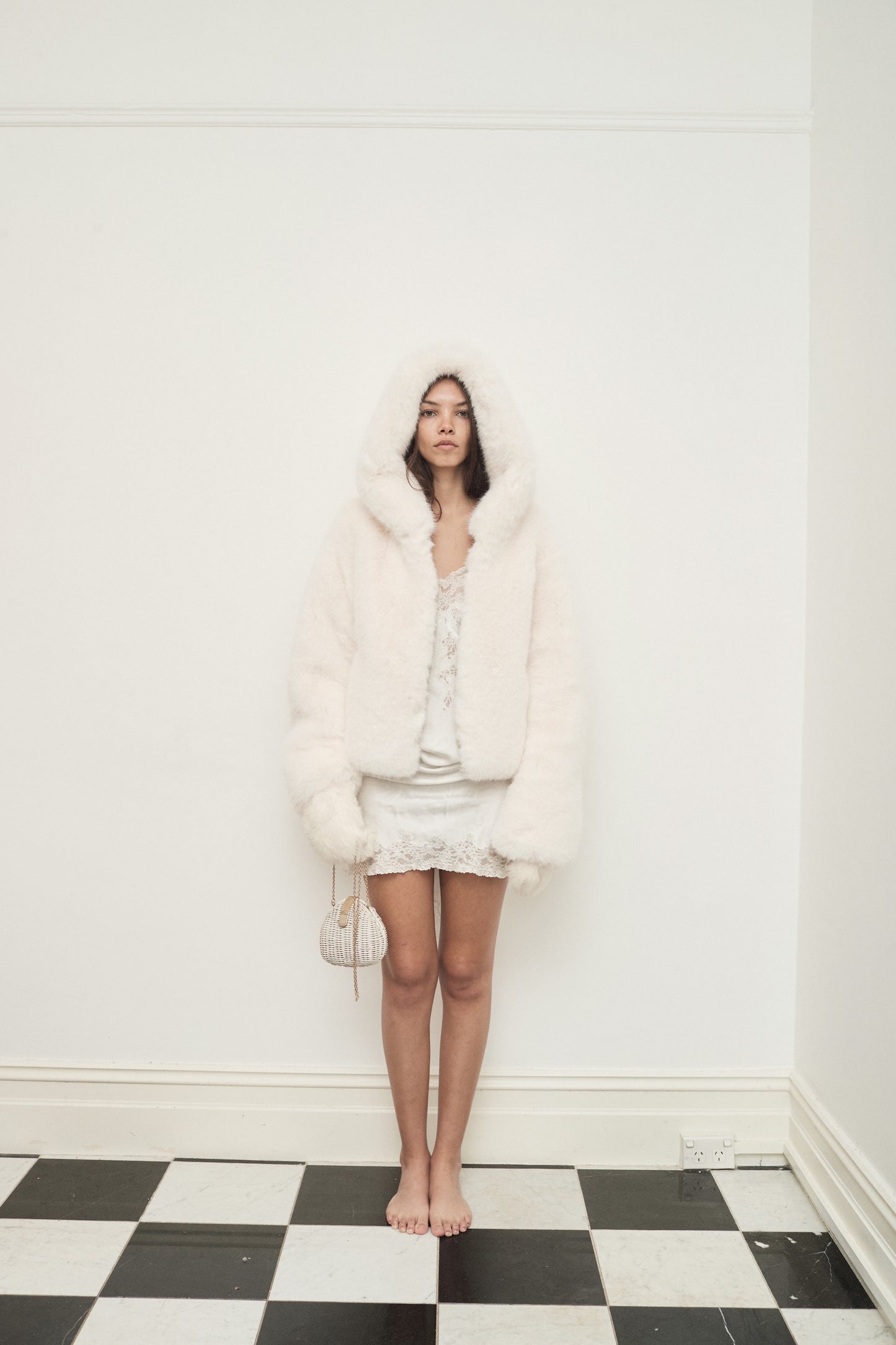 FOXY FAUX FUR CREAM